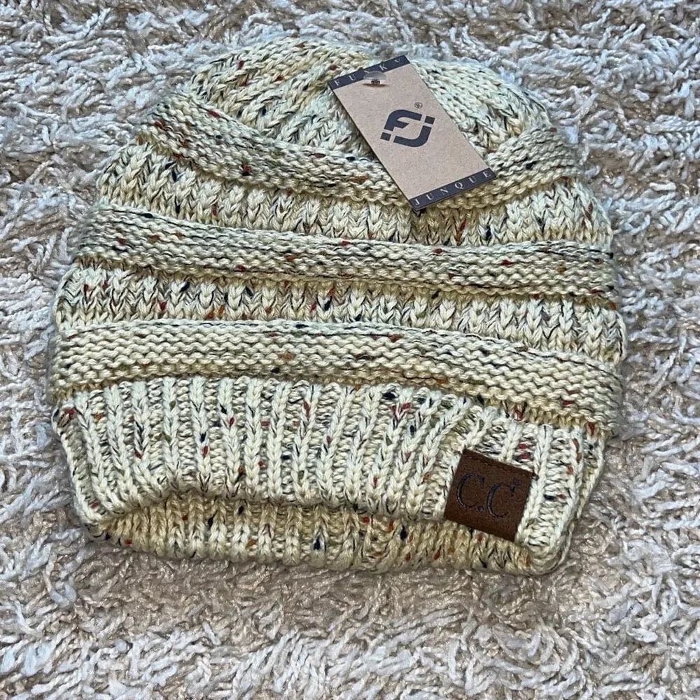 NWT C.C Colorful Lemonade Confetti Cable Knit Beanie